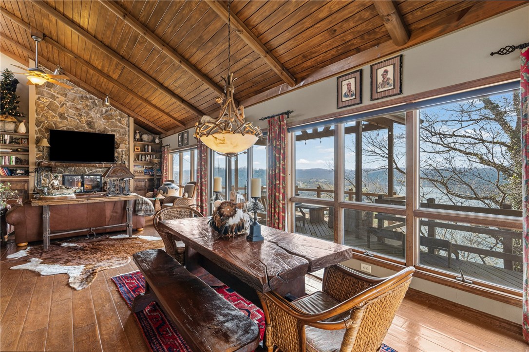 Holiday Island - Residential