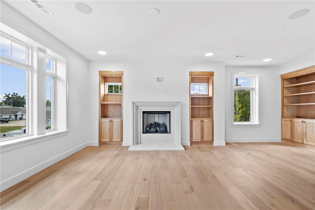 ORCHARD ADD-BENTONVILLE - Residential