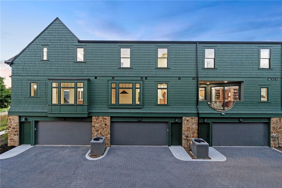 ORCHARD ADD-BENTONVILLE - Residential