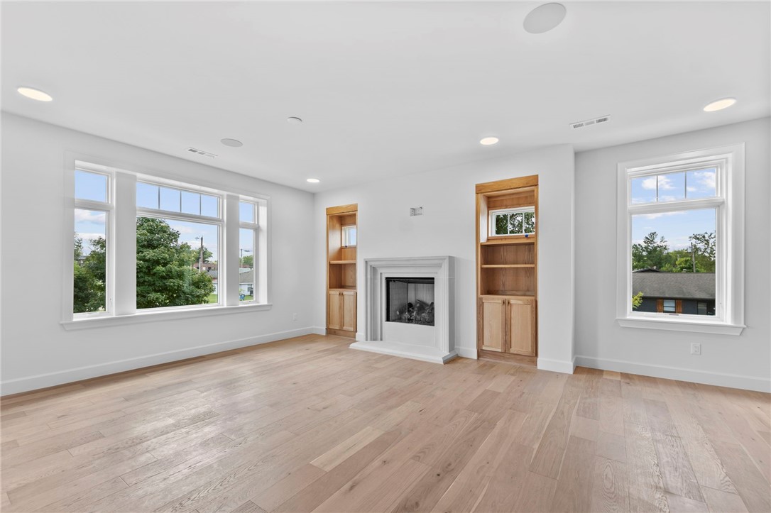 ORCHARD ADD-BENTONVILLE - Residential