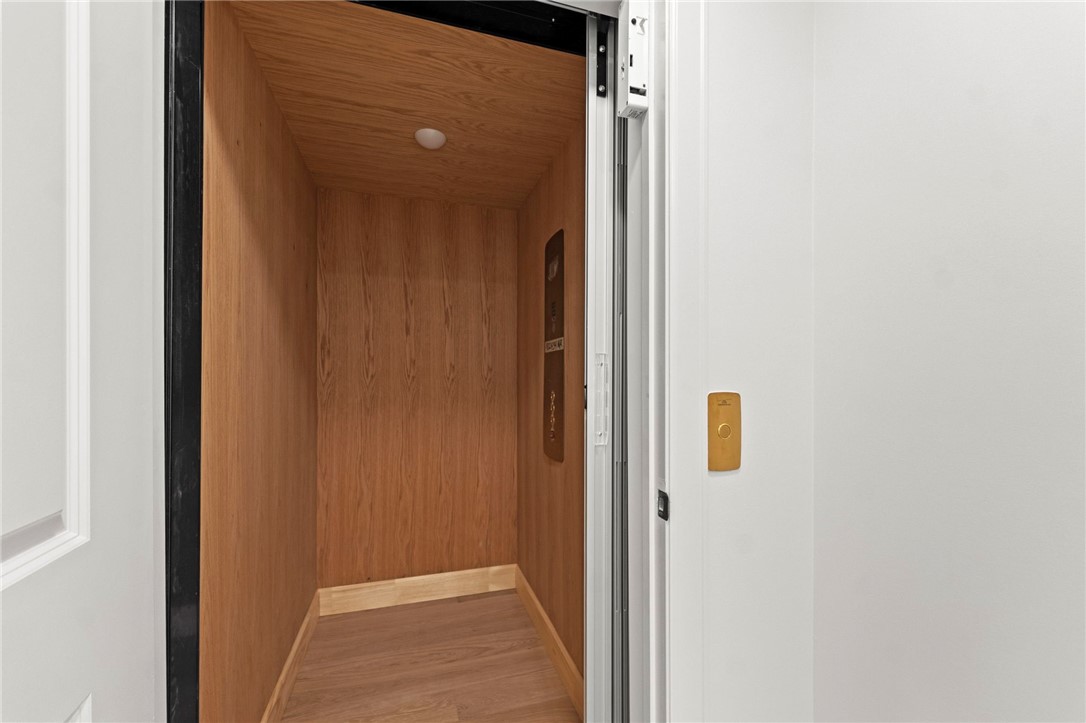 ORCHARD ADD-BENTONVILLE - Residential