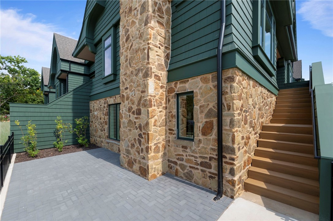 ORCHARD ADD-BENTONVILLE - Residential