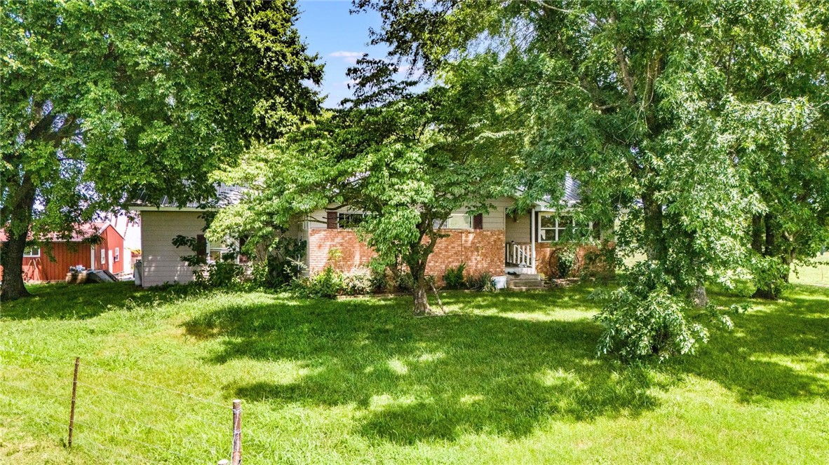 11398 N Wedington Blacktop Road