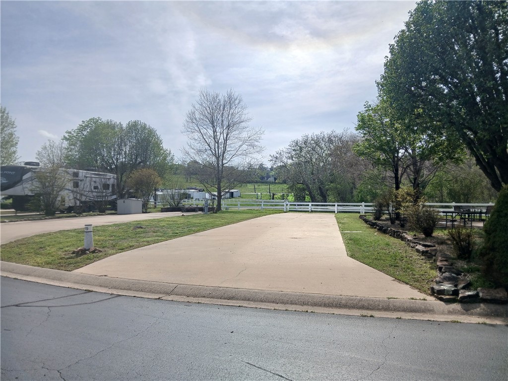 Outdoor Resorts in the Ozarks - Land