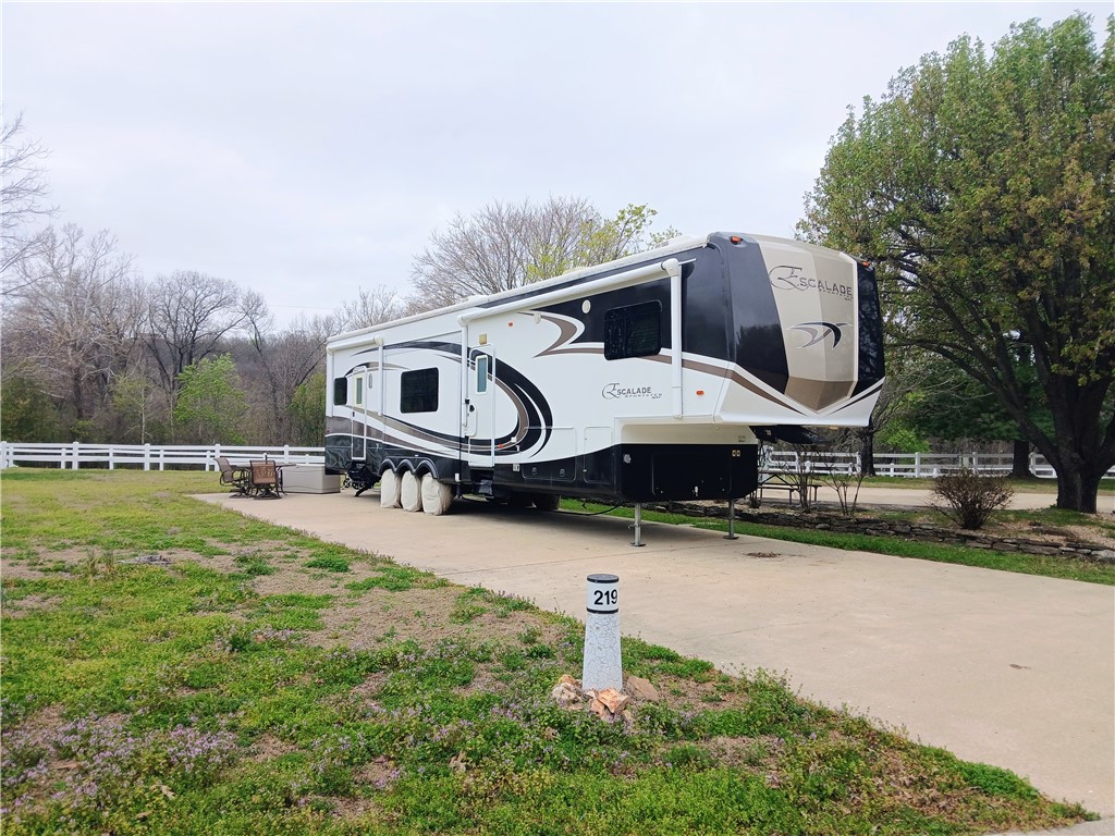 Outdoor Resorts in the Ozarks - Land