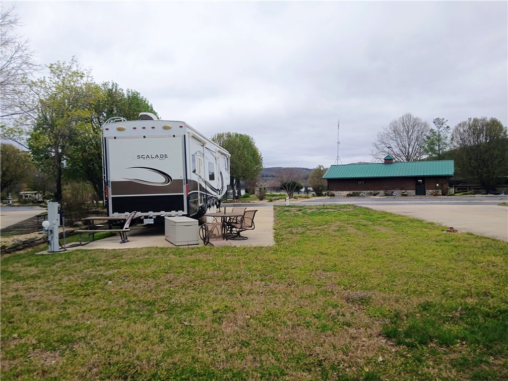 Outdoor Resorts in the Ozarks - Land