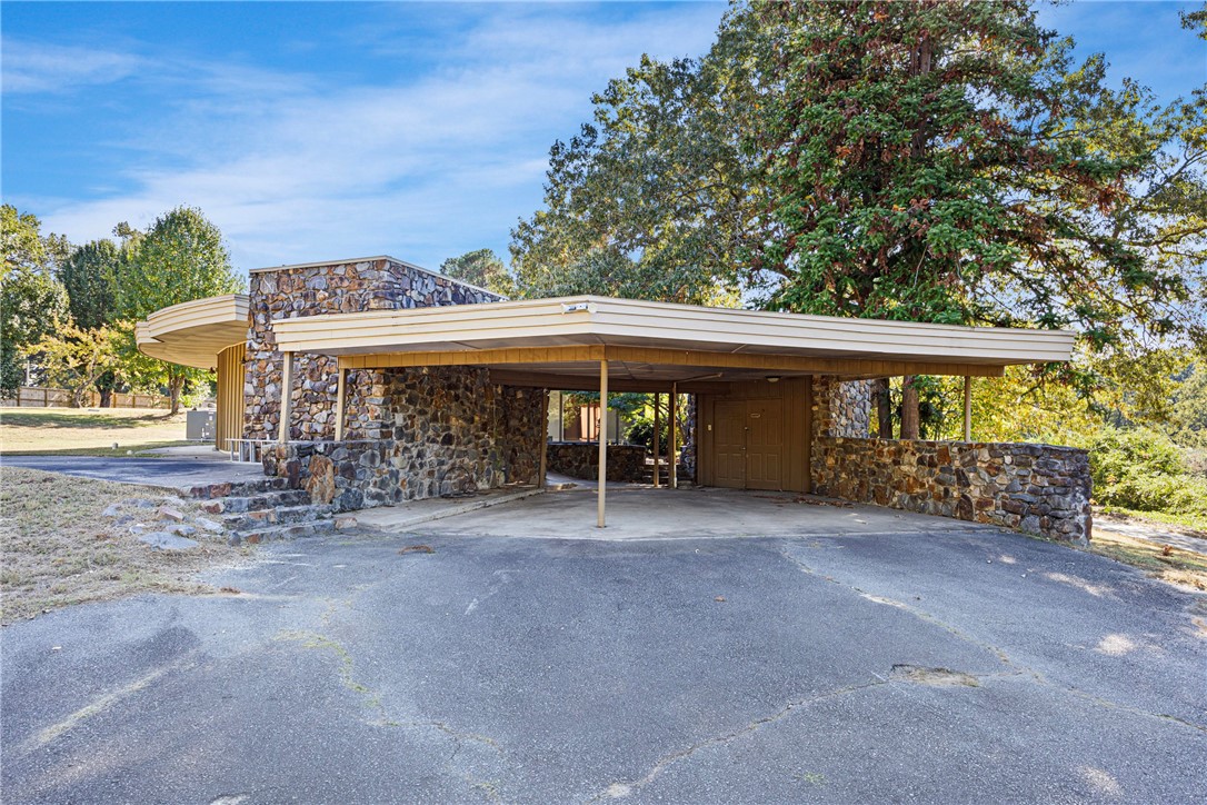 BUFFALO SUB - Residential