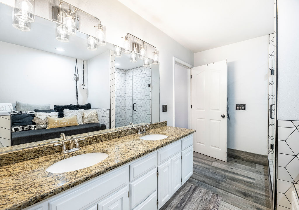 Orchards Sub, The Bentonville - Residential