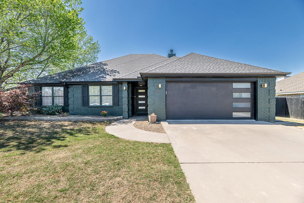 Orchards Sub, The Bentonville - Residential