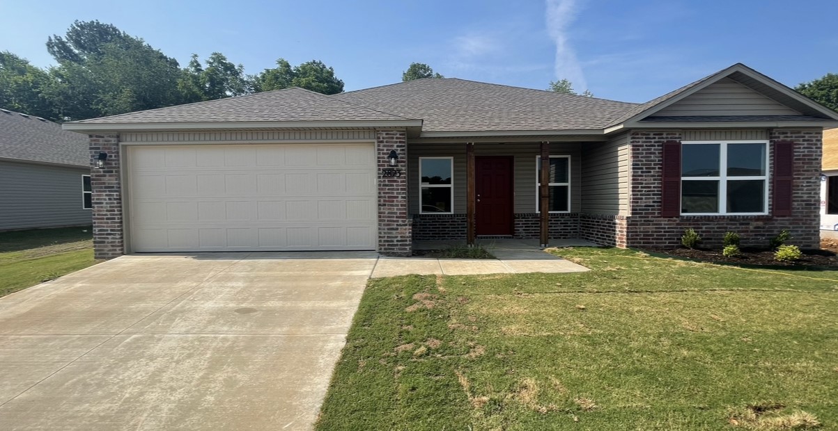 Crystal Spgs Village Ph I - Residential Lease