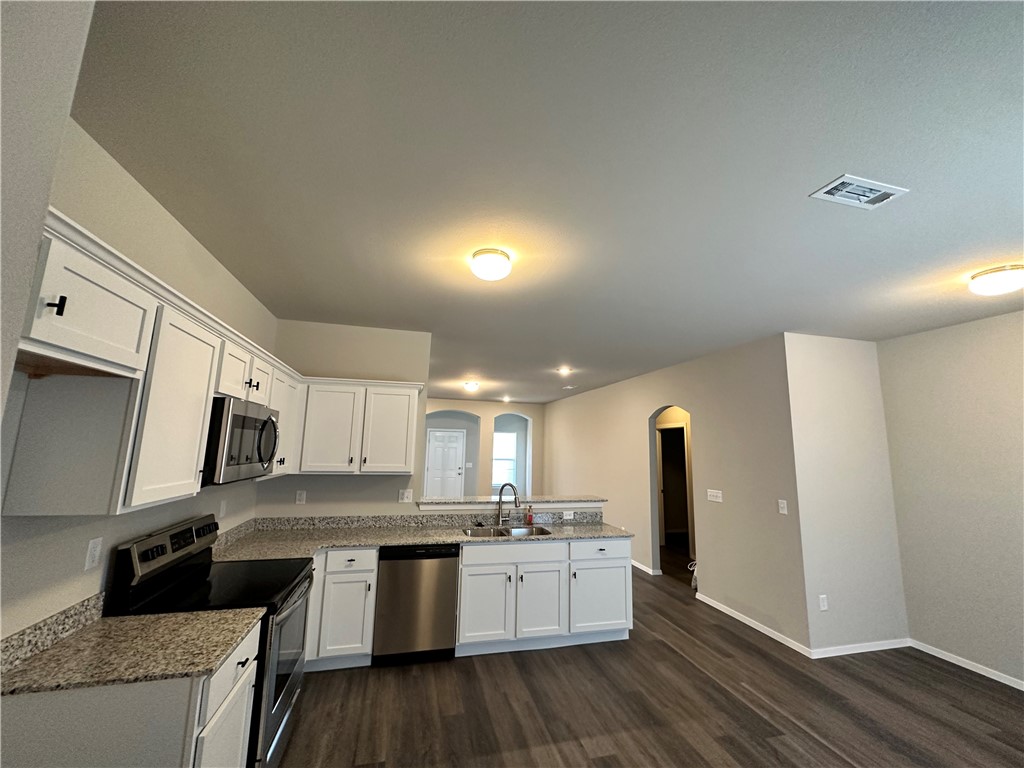 Crystal Spgs Village Ph I - Residential Lease