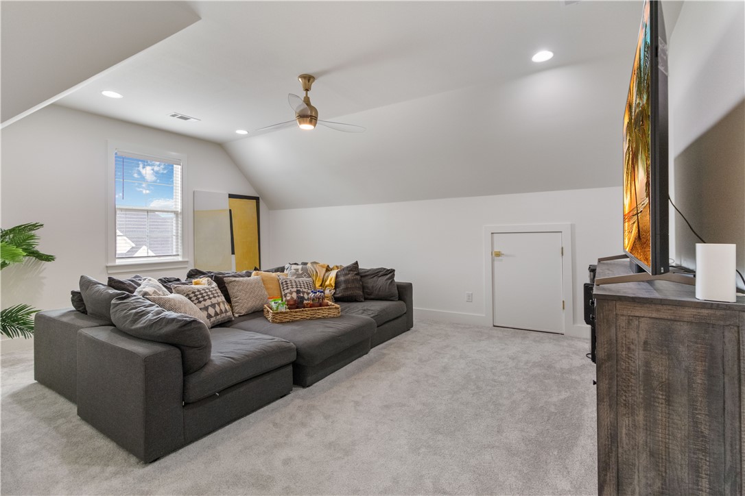 Crescent View, Phase 2 - Residential