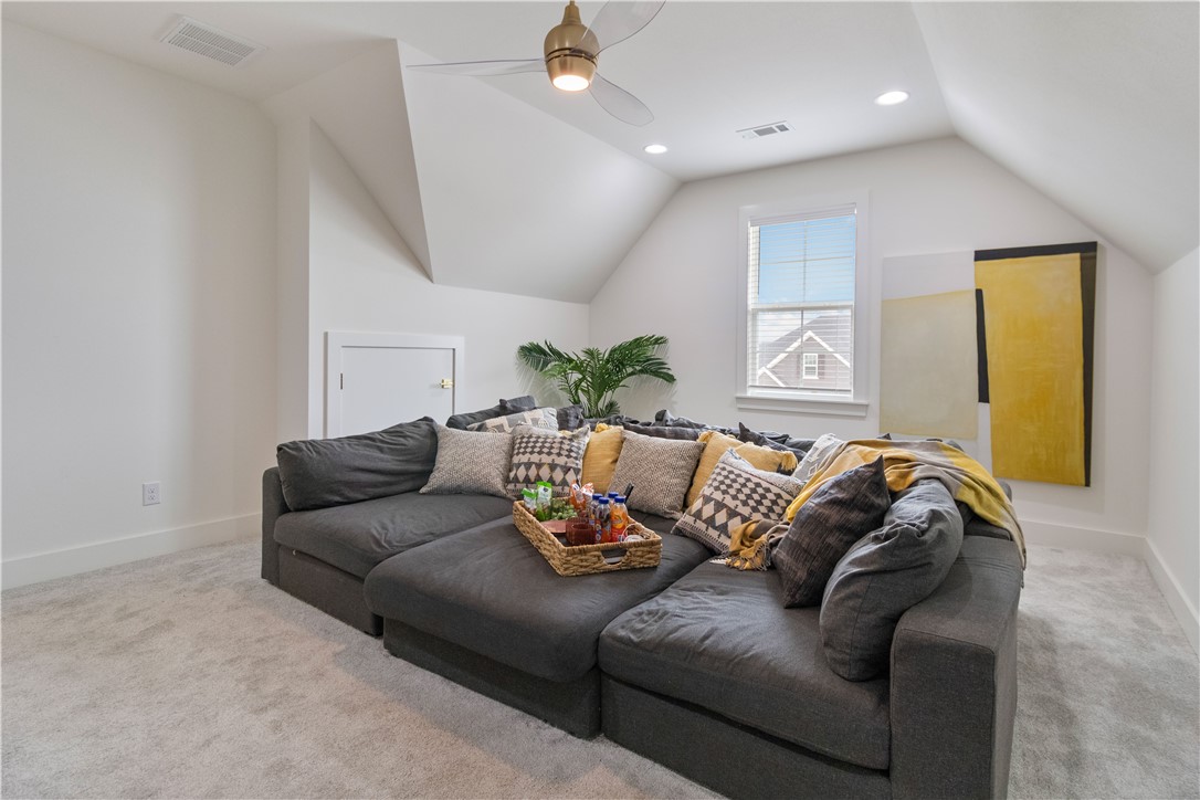 Crescent View, Phase 2 - Residential