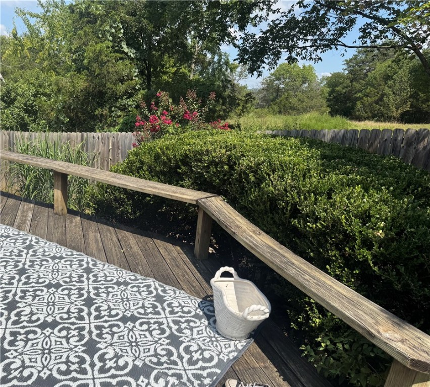 Unit 10 Holiday Island - Residential