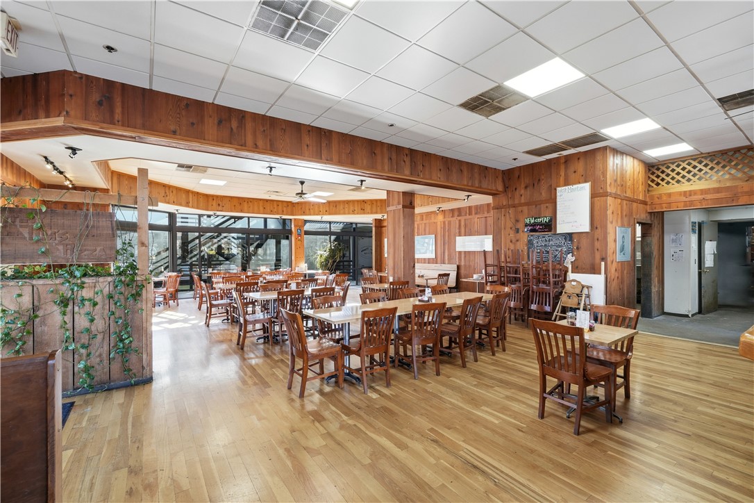 FAYETTEVILLE ORIGINAL - Commercial Lease