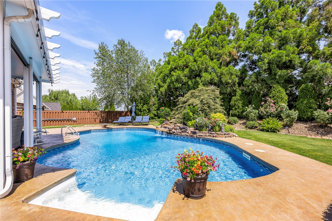 Shadow Valley Ph 1 Rogers - Residential