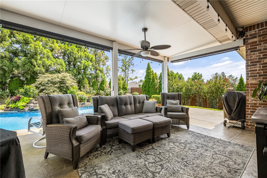 Shadow Valley Ph 1 Rogers - Residential