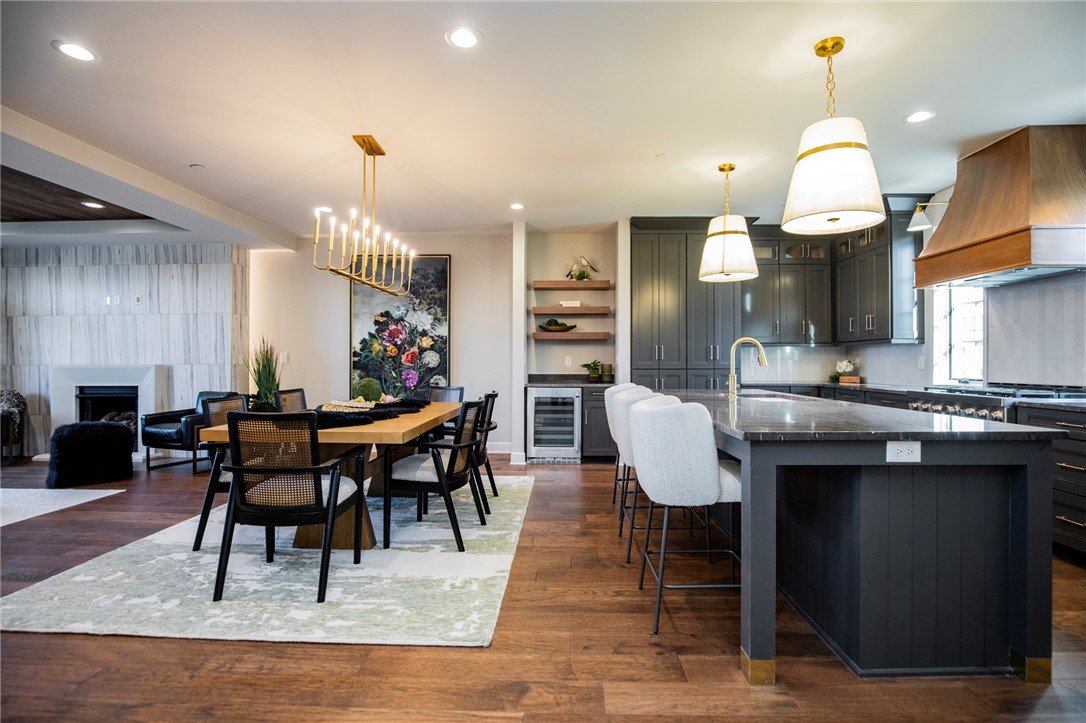 Pinnacle Heights Rogers - Residential