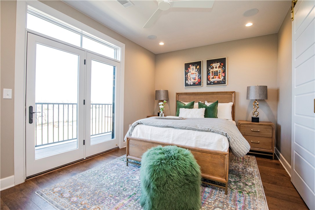 Pinnacle Heights Rogers - Residential