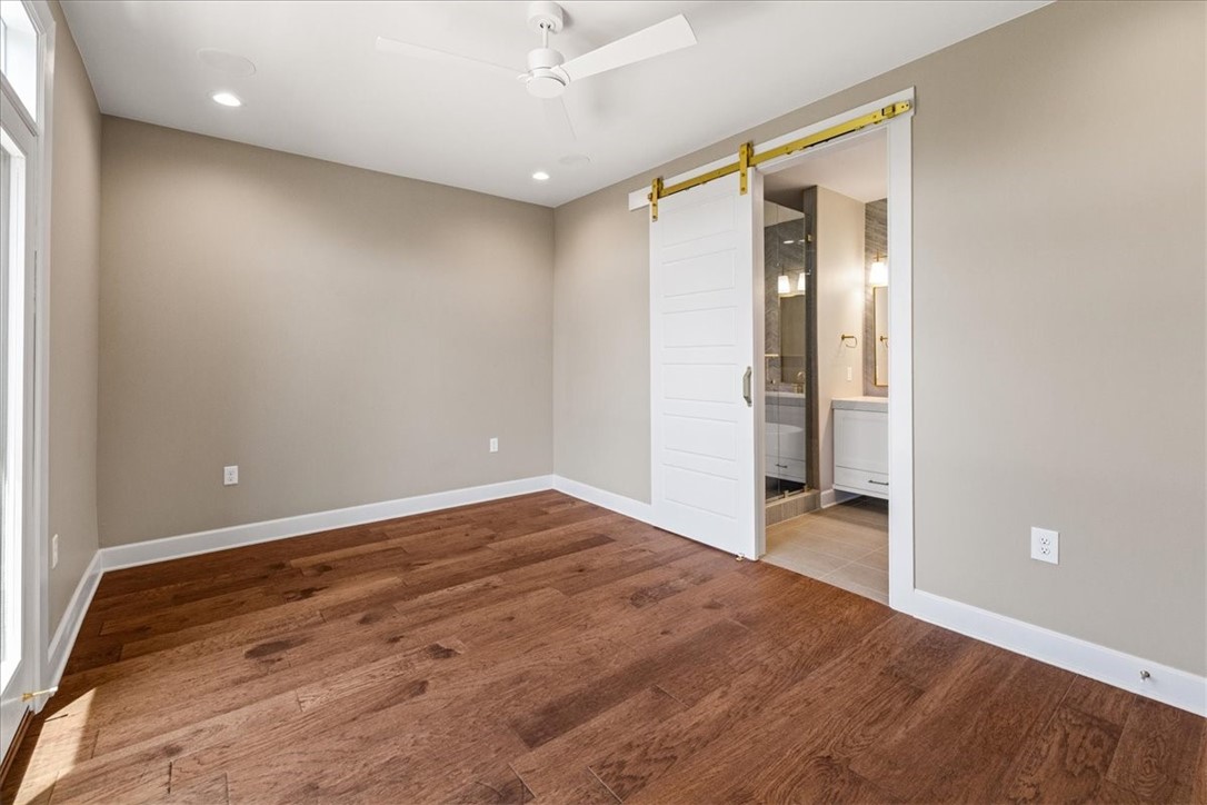 Pinnacle Heights Rogers - Residential