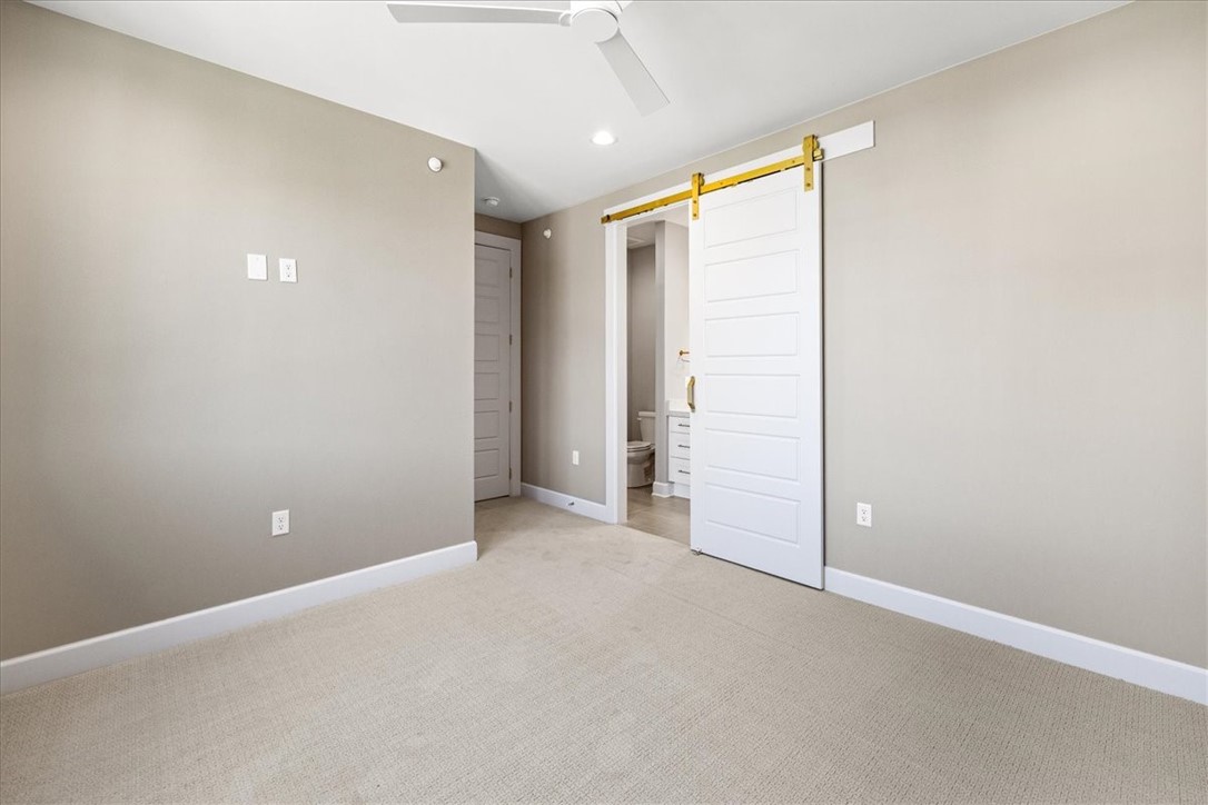 Pinnacle Heights Rogers - Residential