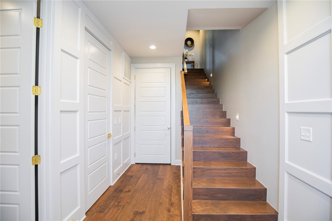 Pinnacle Heights Rogers - Residential