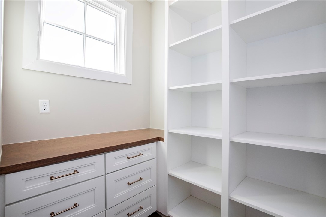 Pinnacle Heights Rogers - Residential