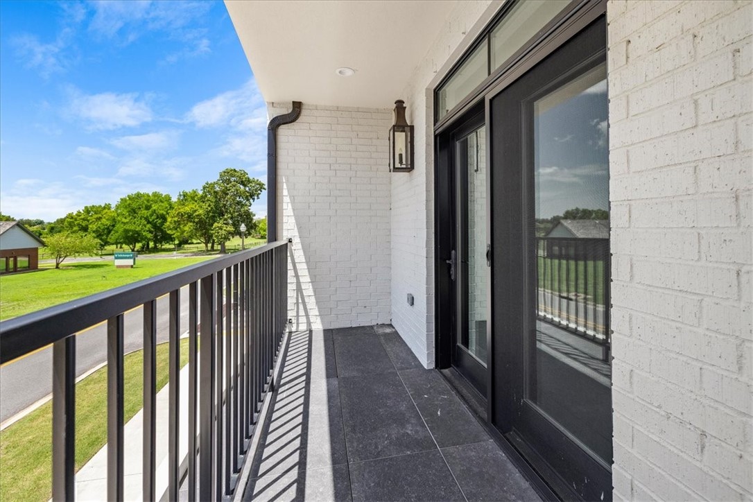 Pinnacle Heights Rogers - Residential