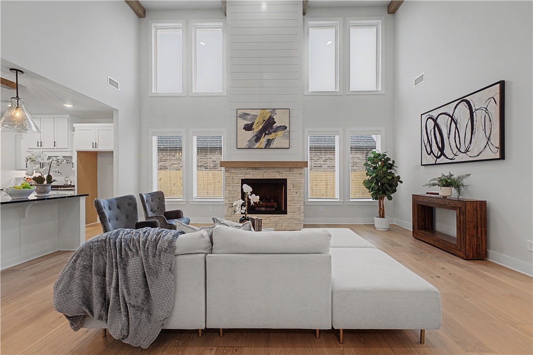 MAPLE ESTATES PH III-CENTERTON - Residential