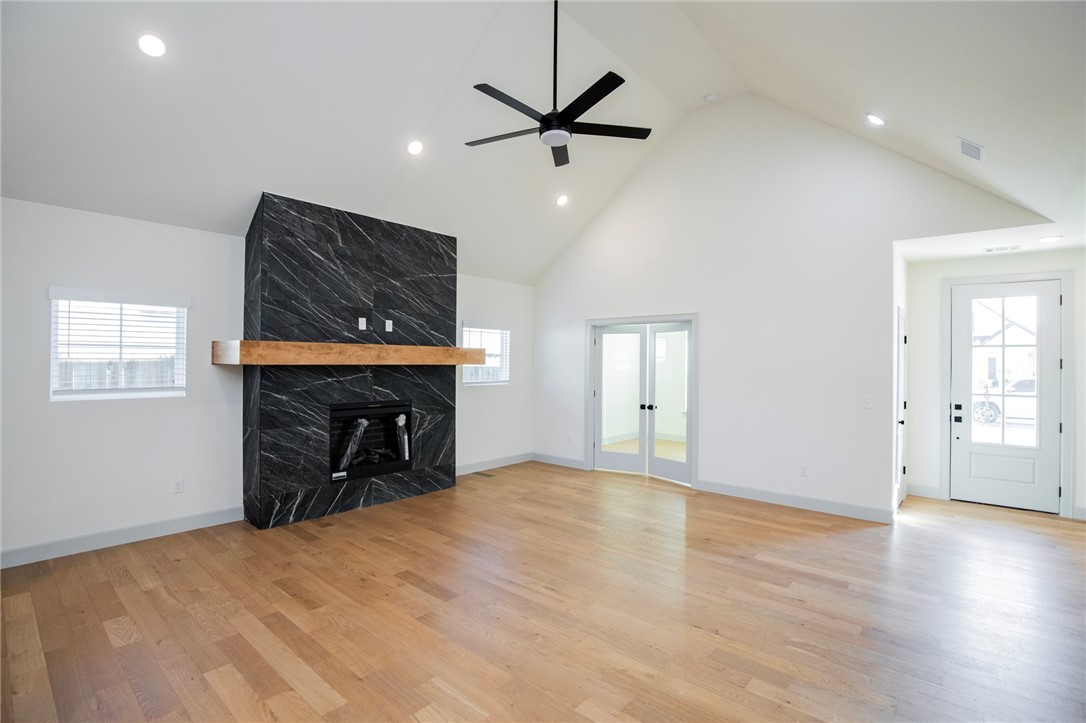 South Pointe - Residential