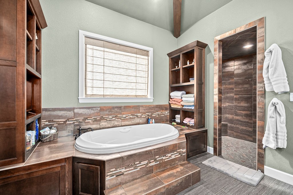 Camelot - Residential