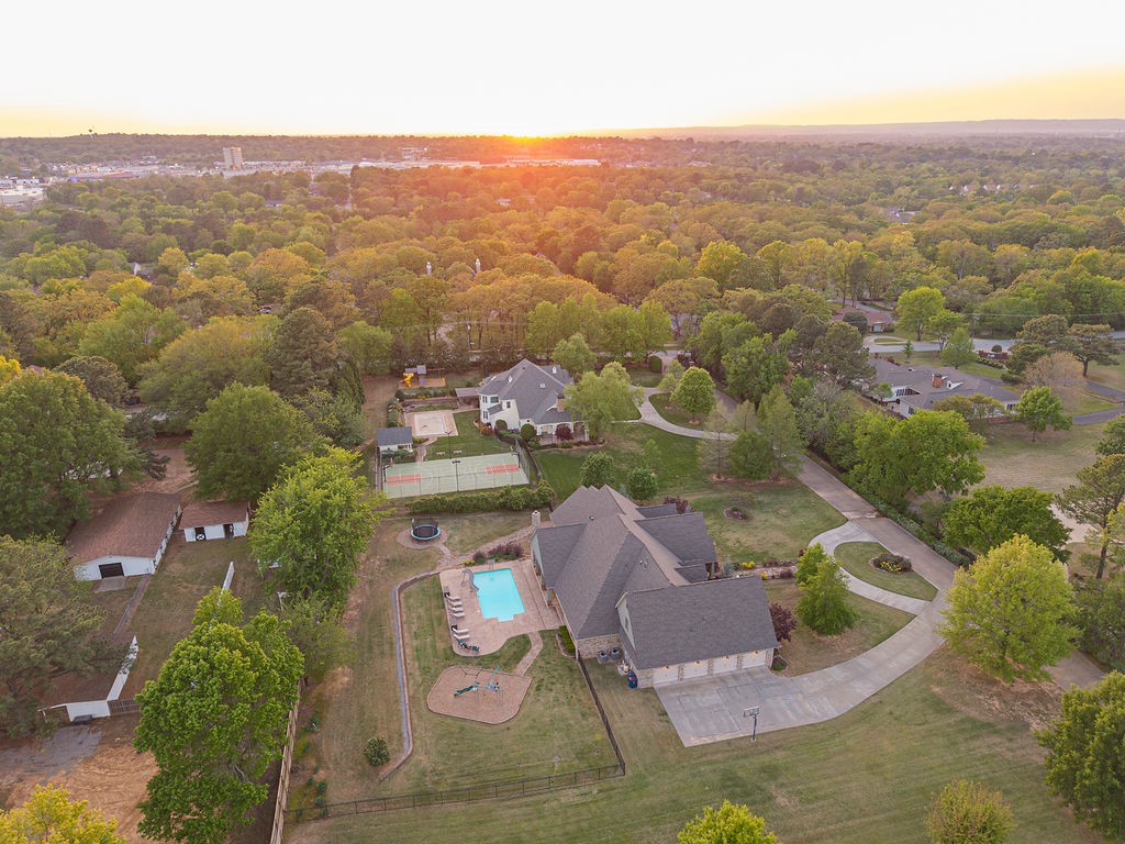 Camelot - Residential