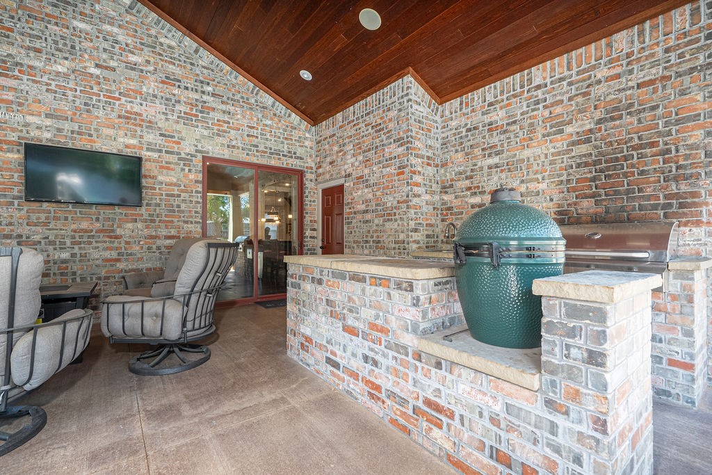 Camelot - Residential