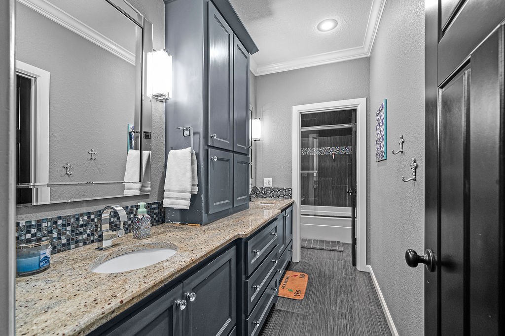 Camelot - Residential