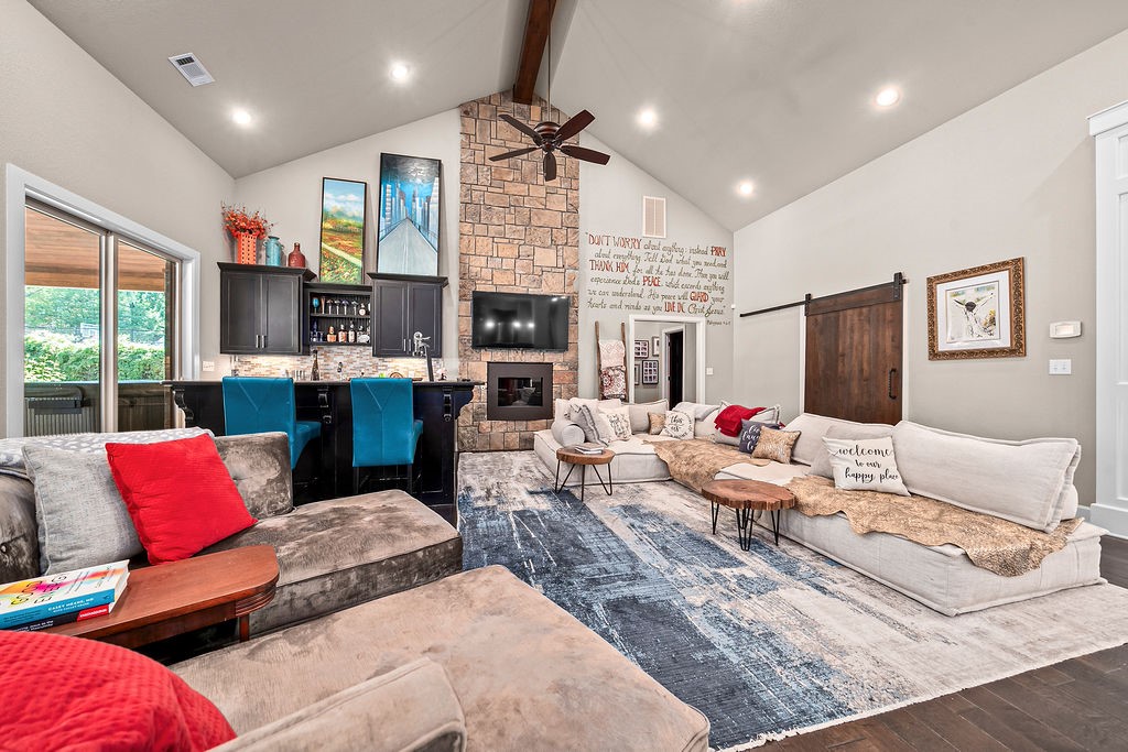 Camelot - Residential