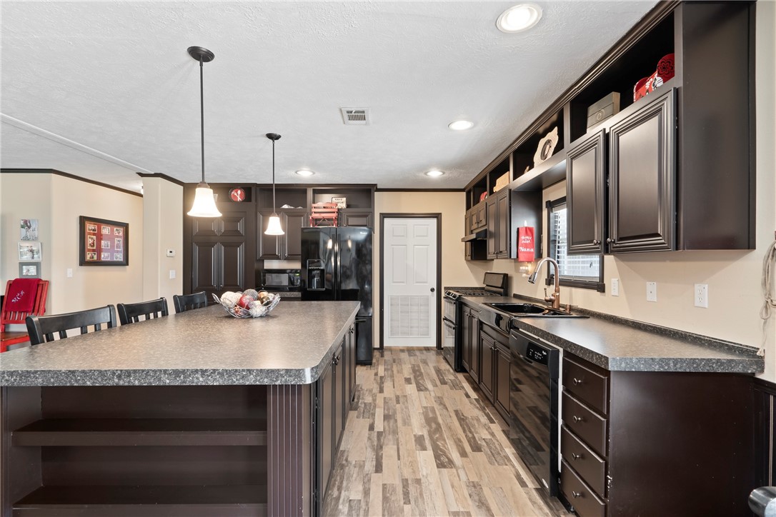 32-15-32 - Residential