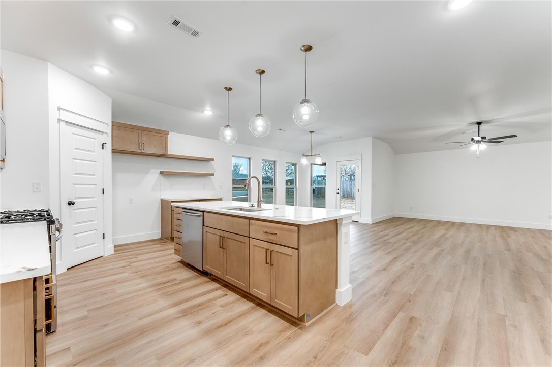 Woodcrest Walk - Residential