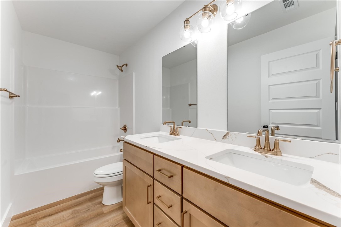 Woodcrest Walk - Residential