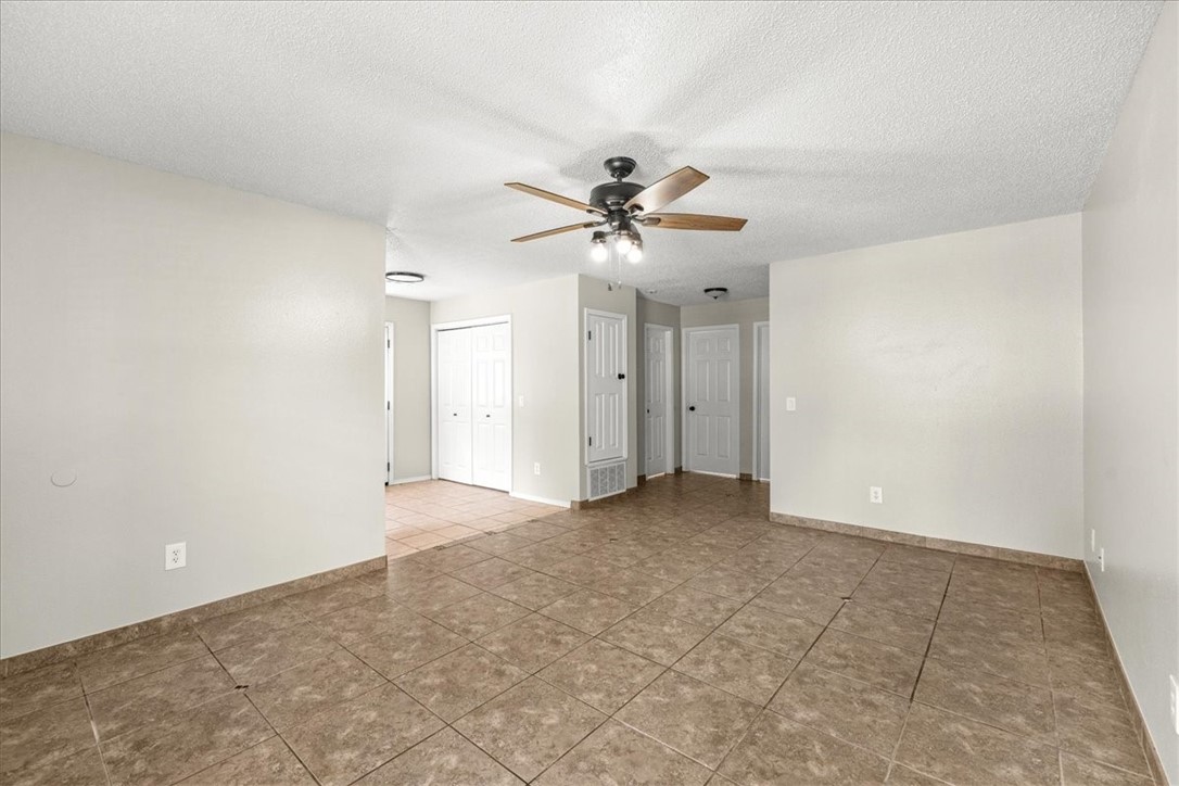 Carriage Square Sub Bentonville - Residential Income