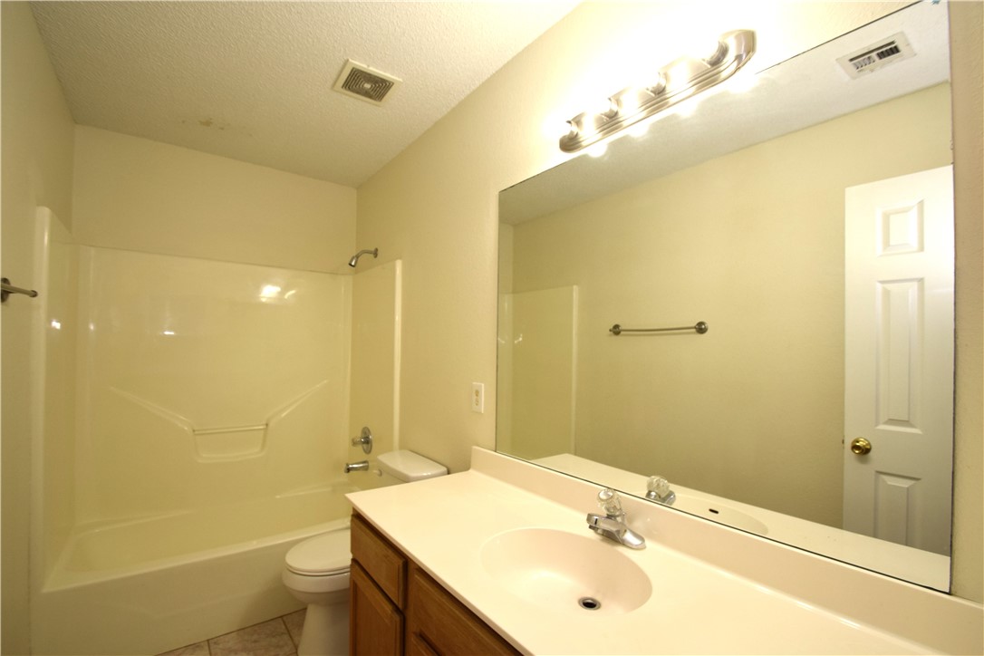 Parkview Village Add Bentonville - Residential Lease