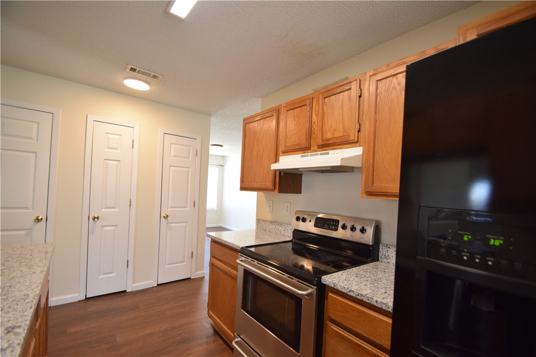 Parkview Village Add Bentonville - Residential Lease