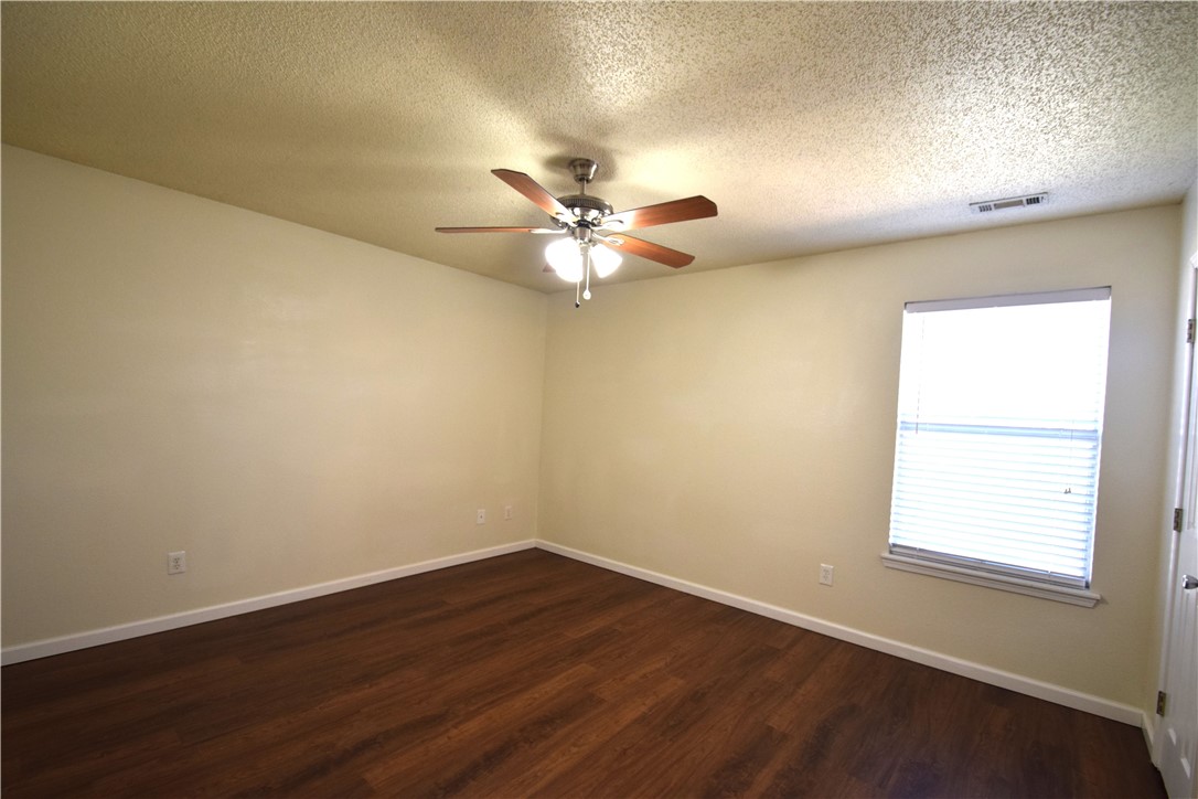 Parkview Village Add Bentonville - Residential Lease