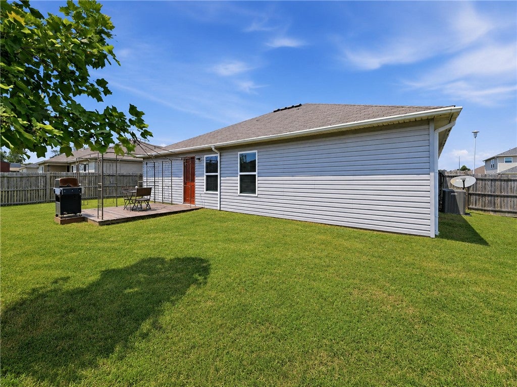 813 NW 67th Avenue