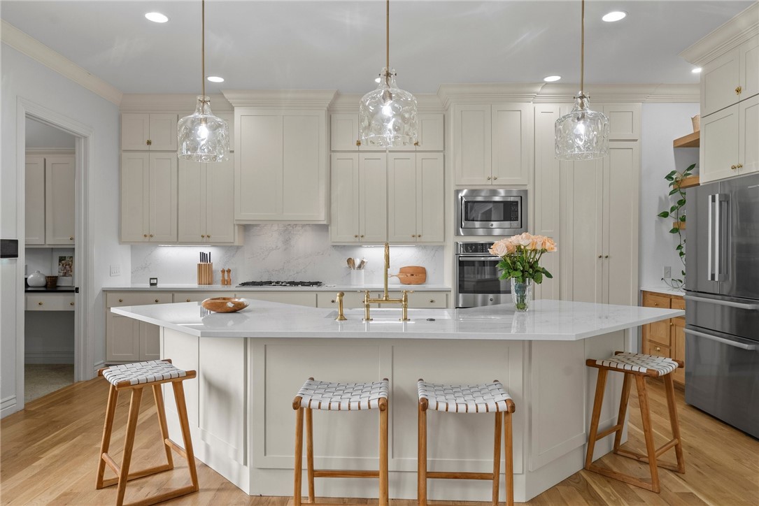 Woods Creek - Residential