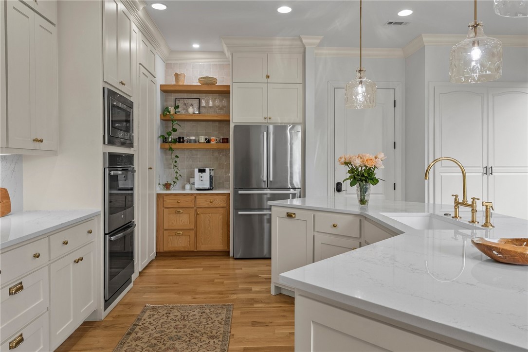 Woods Creek - Residential