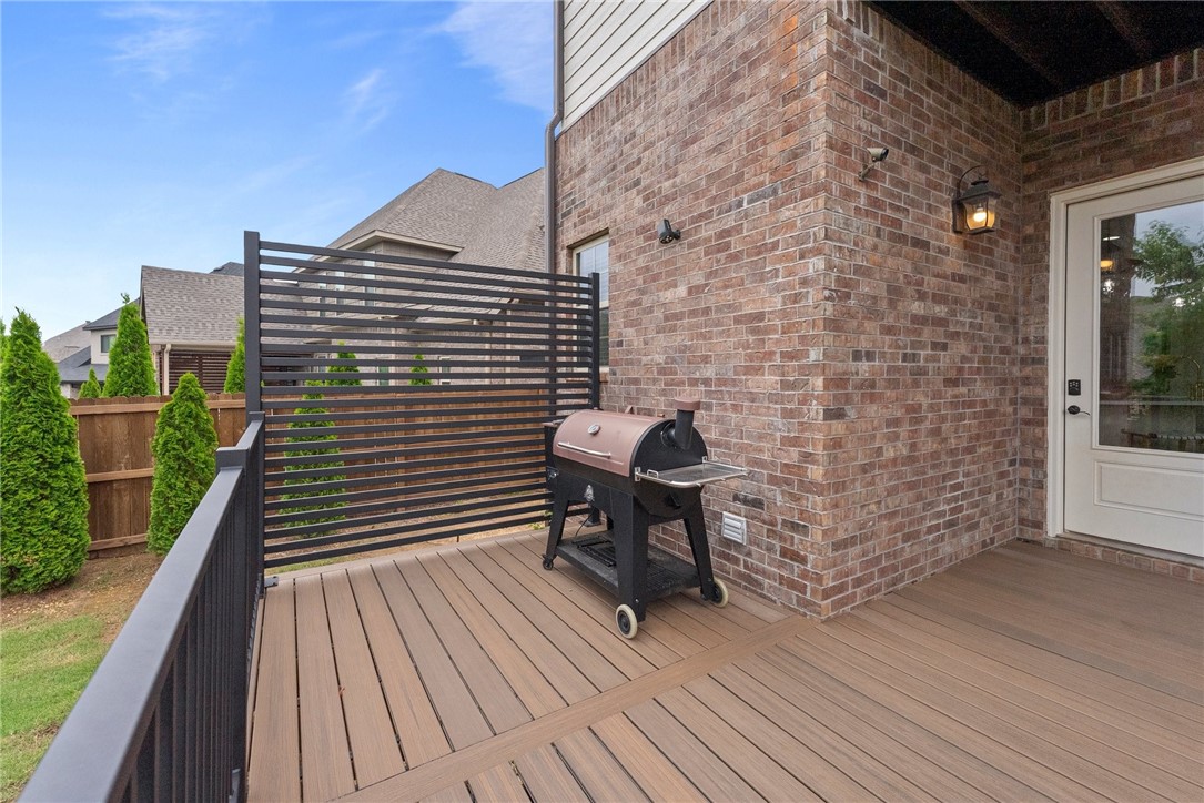Woods Creek - Residential