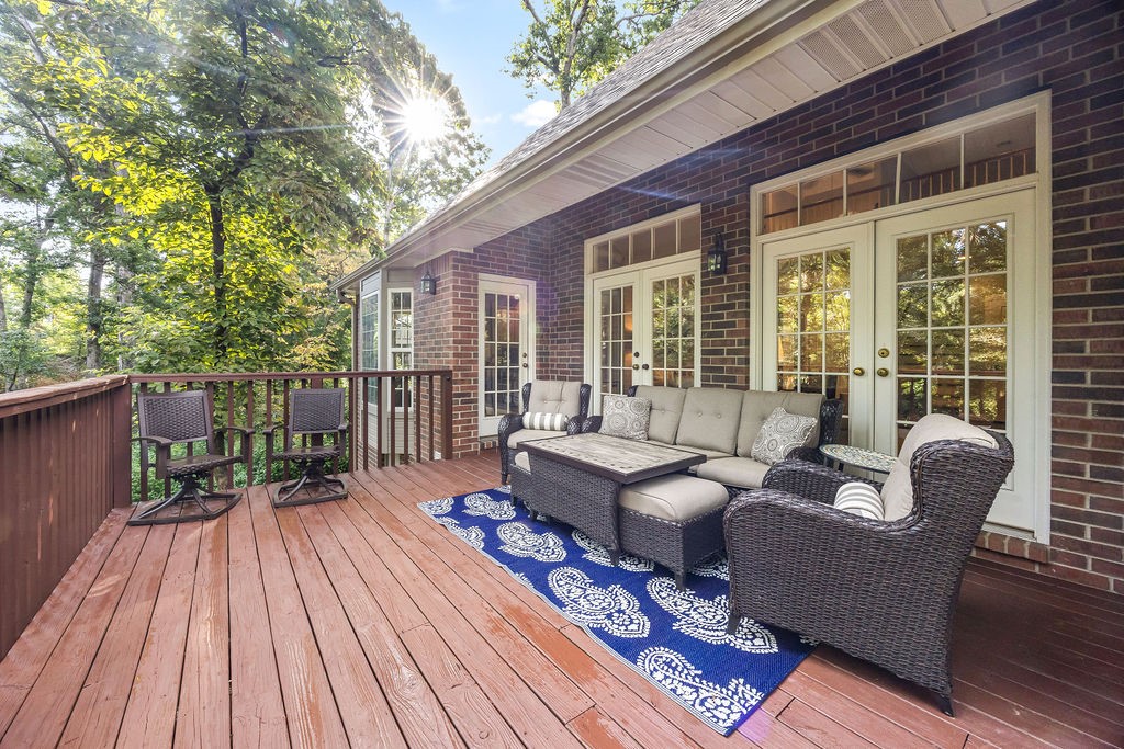 Stonehenge - Residential