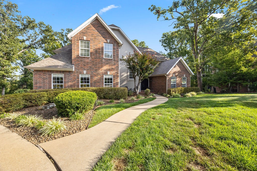 Stonehenge - Residential