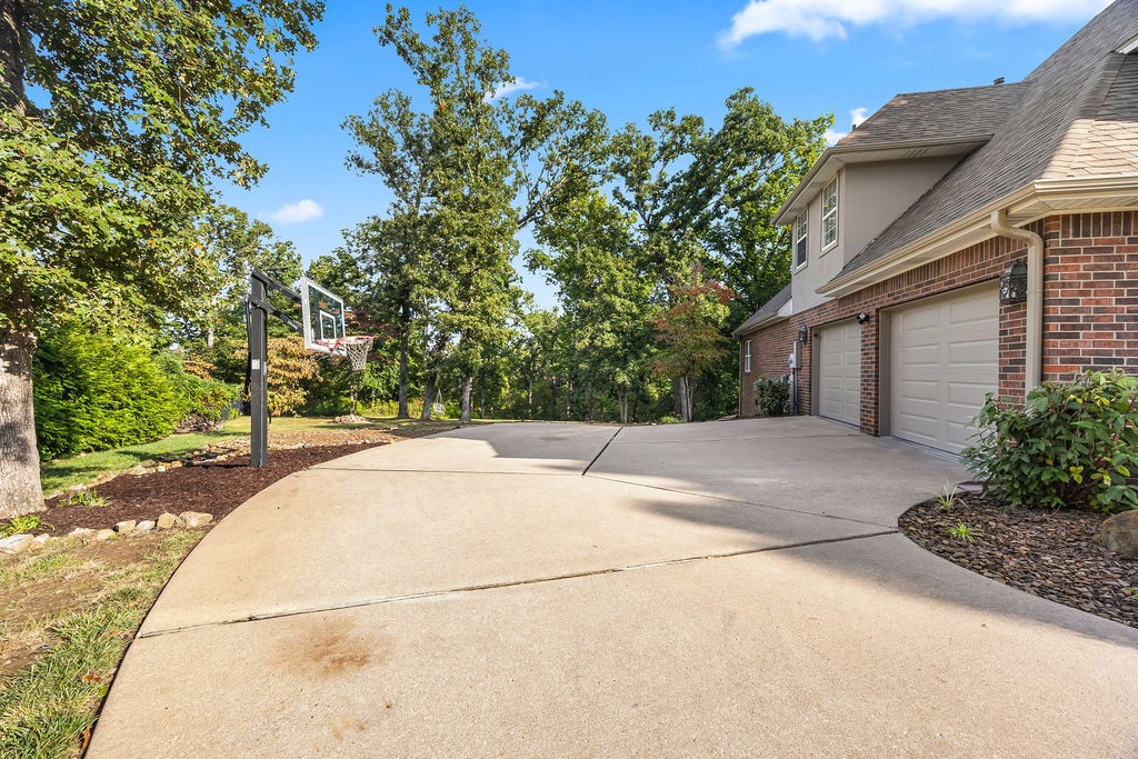 Stonehenge - Residential