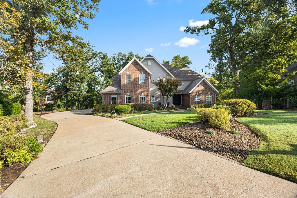 Stonehenge - Residential